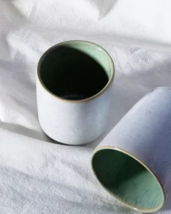 Areia Becher Klein Mint^Motel a Miio