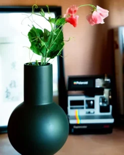 Bola Vase M Dunkelgrun^Motel a Miio Sale