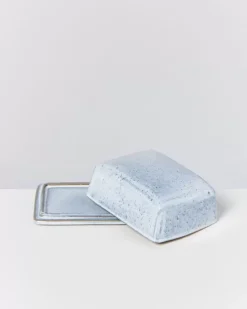Frio Butterdose^Motel a Miio Outlet